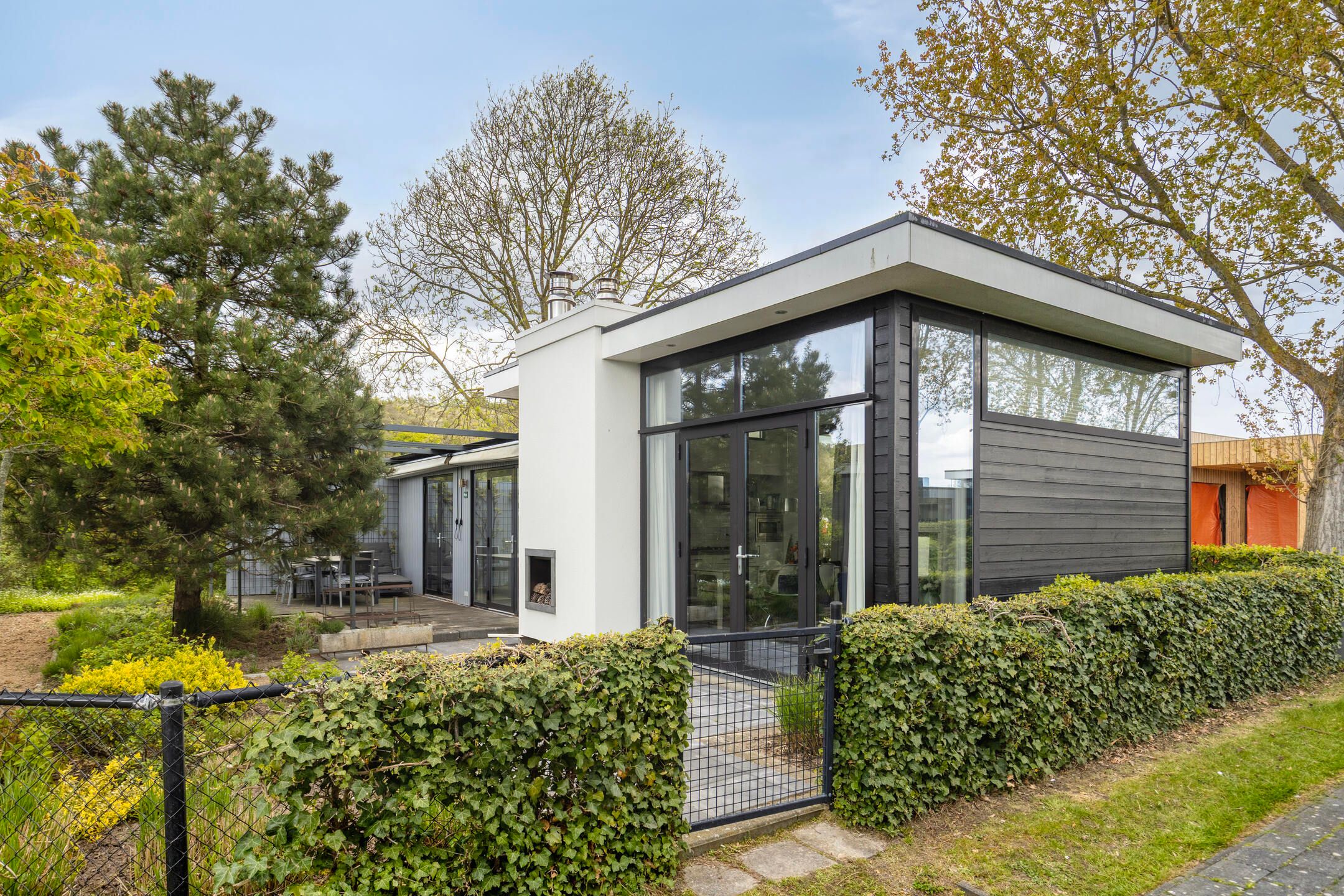 1-bedroom freehold villa in Breskens — photo 3 of 5