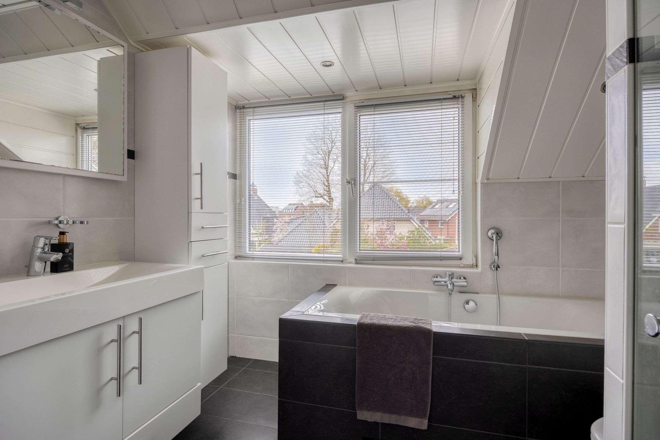 Foto 24 van Lidwinaweg 28