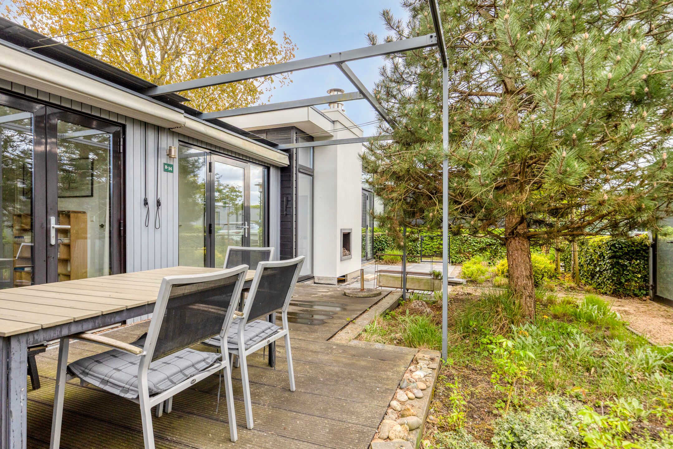 Photo 24 of Schoneveld 1-B034