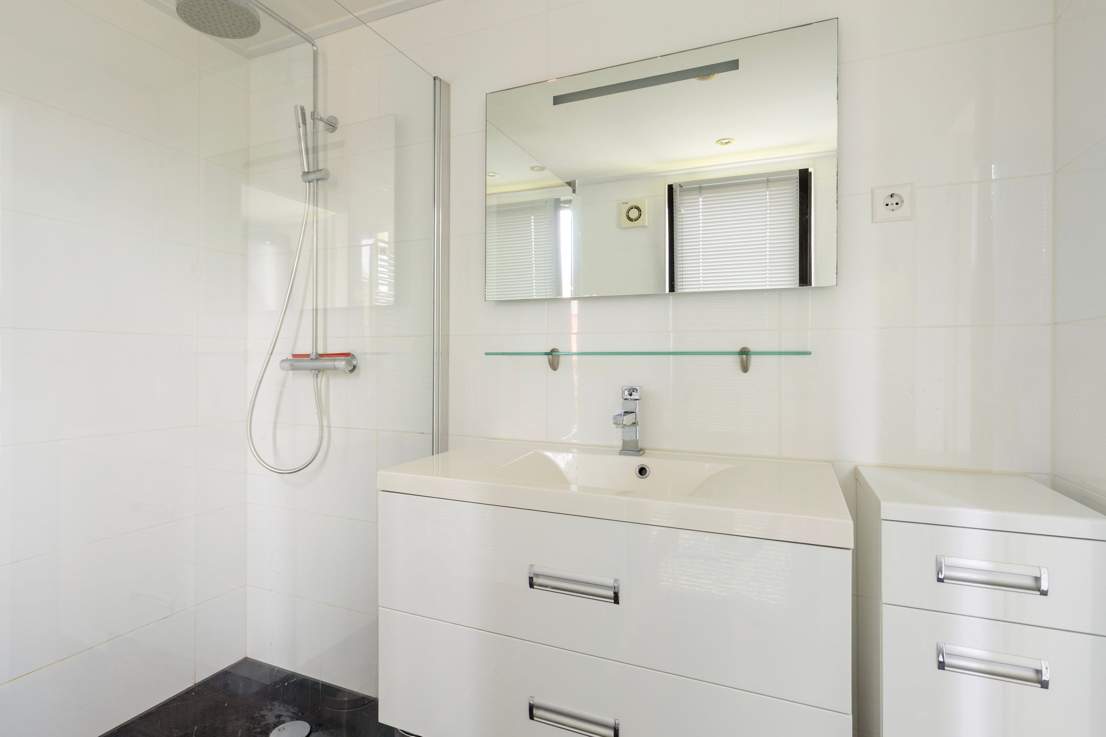 Photo 21 of Schoneveld 1-B034