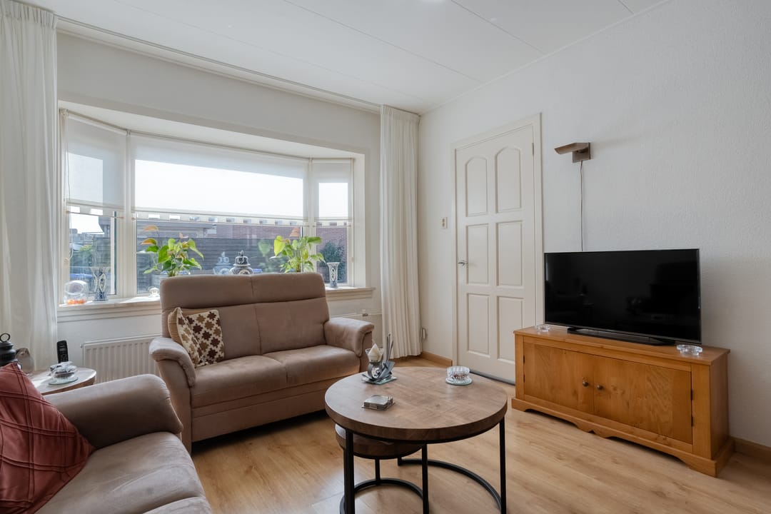 Foto 11 van Anjelierstraat 3