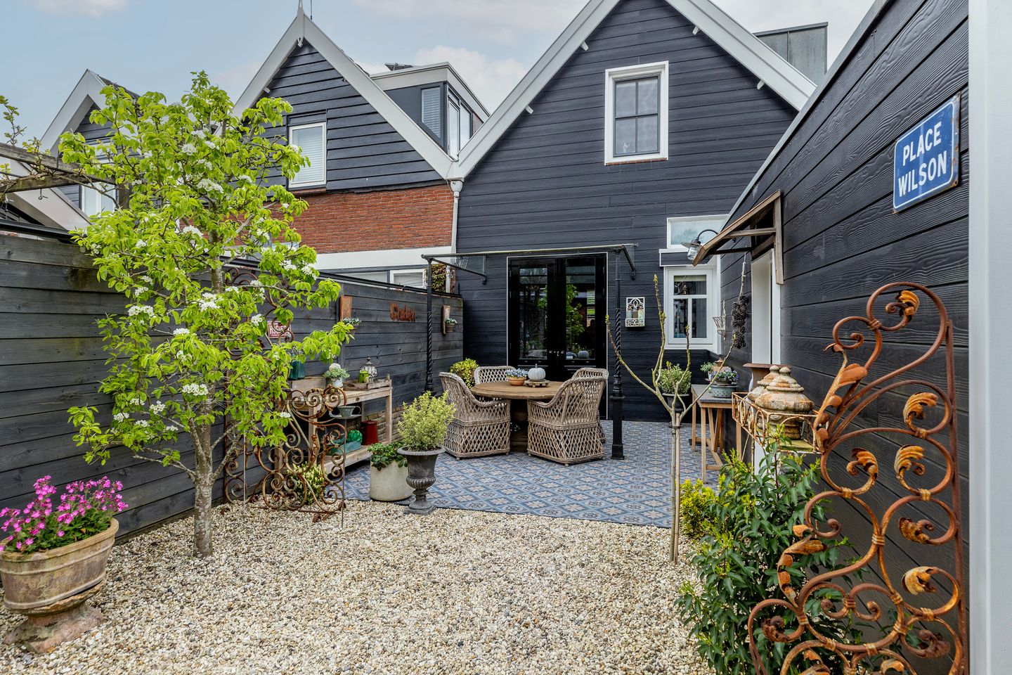 Foto 25 van Stationsweg 96