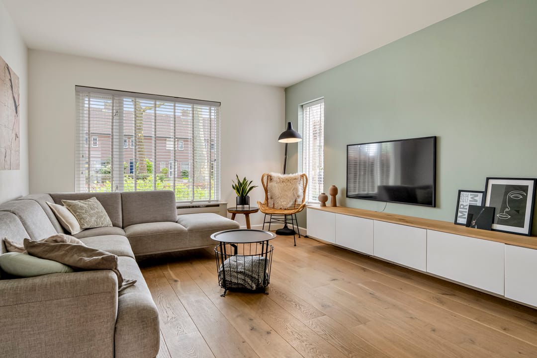 Photo 8 of Groen van Prinstererlaan 16