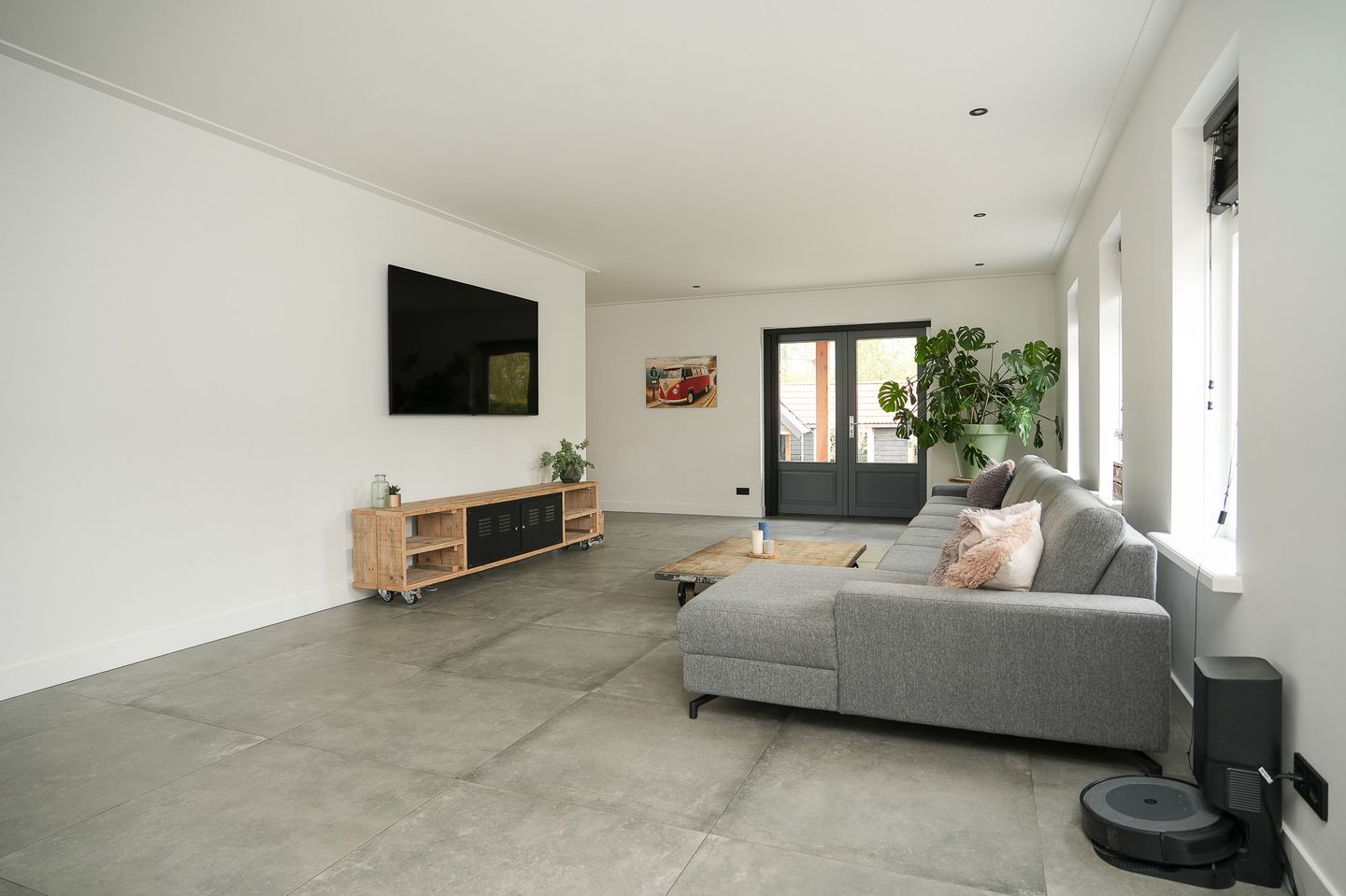 Extended Semi-Detached Family Home with Deep Garden Near Nature Area — 14