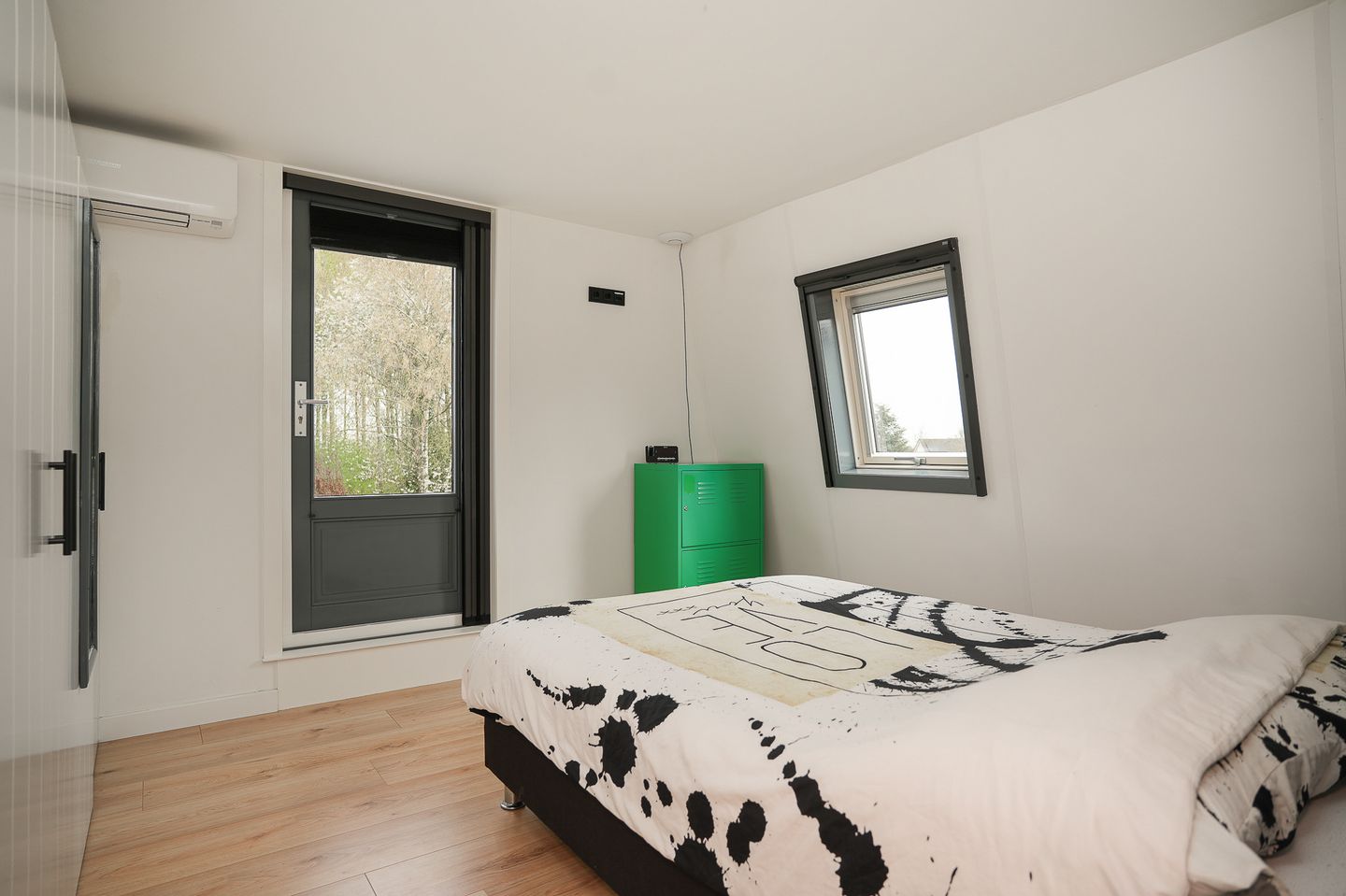 Extended Semi-Detached Family Home with Deep Garden Near Nature Area — 19