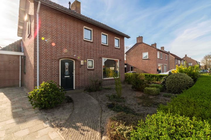 Foto 5 van Veldakkerstraat 10