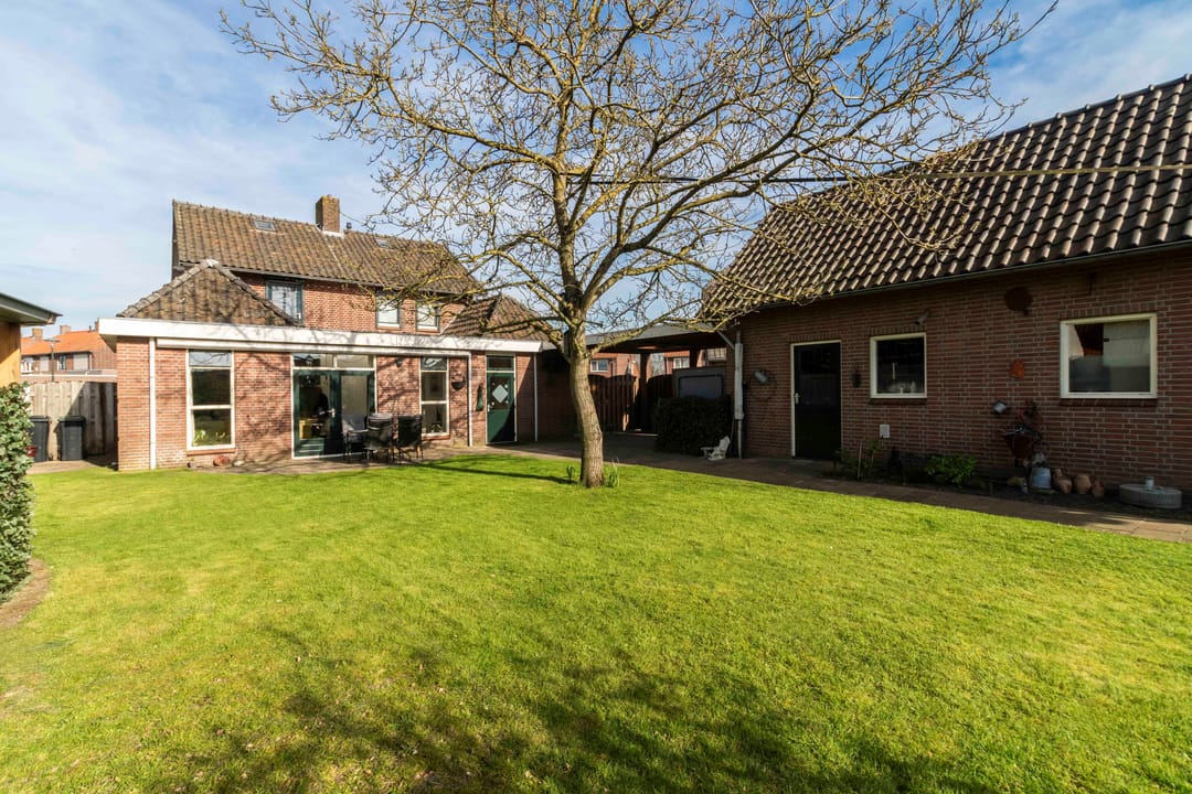 Photo 38 of Veldakkerstraat 10