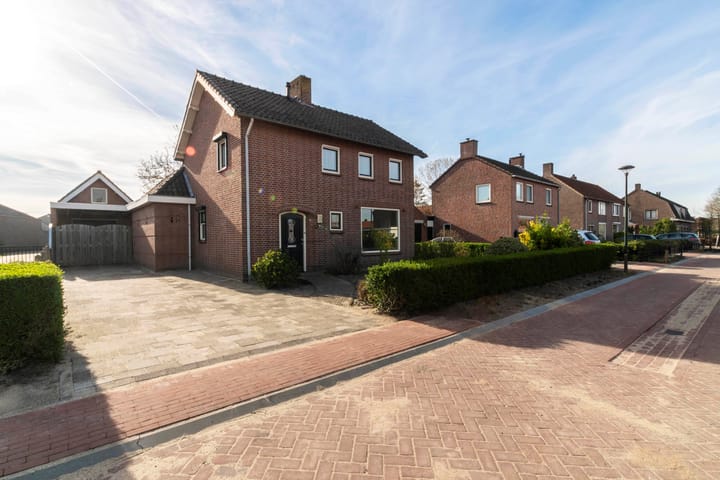 Foto 4 van Veldakkerstraat 10