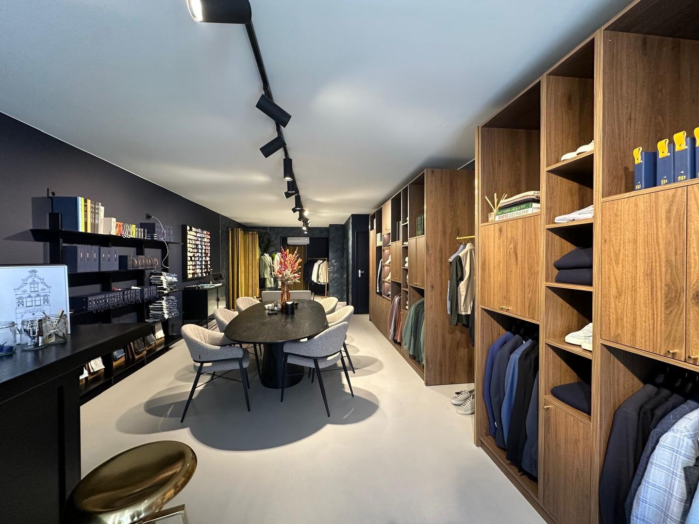 View photo 4 of Zuideinde 8