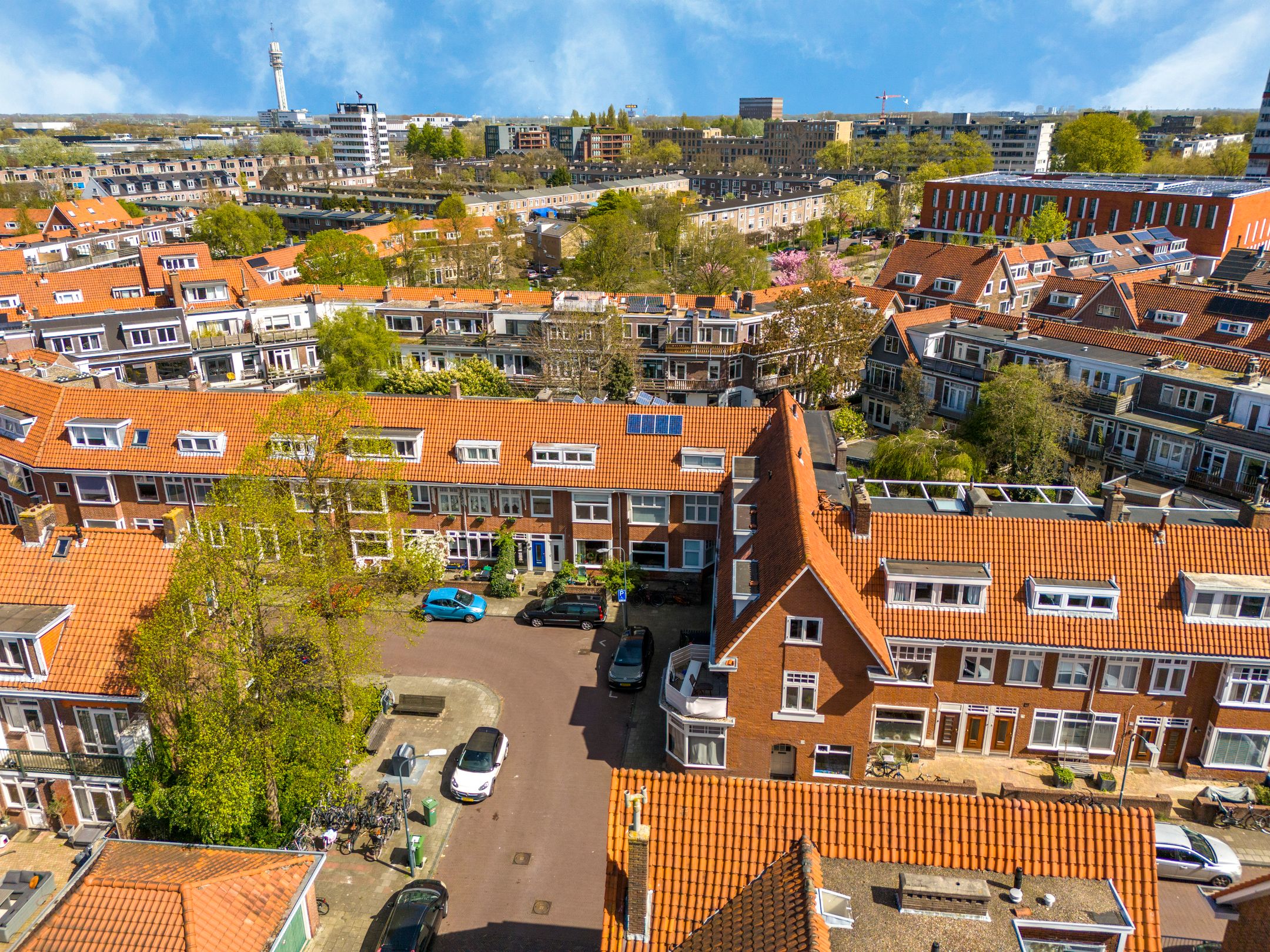 Photo 48 of Cremerstraat 61