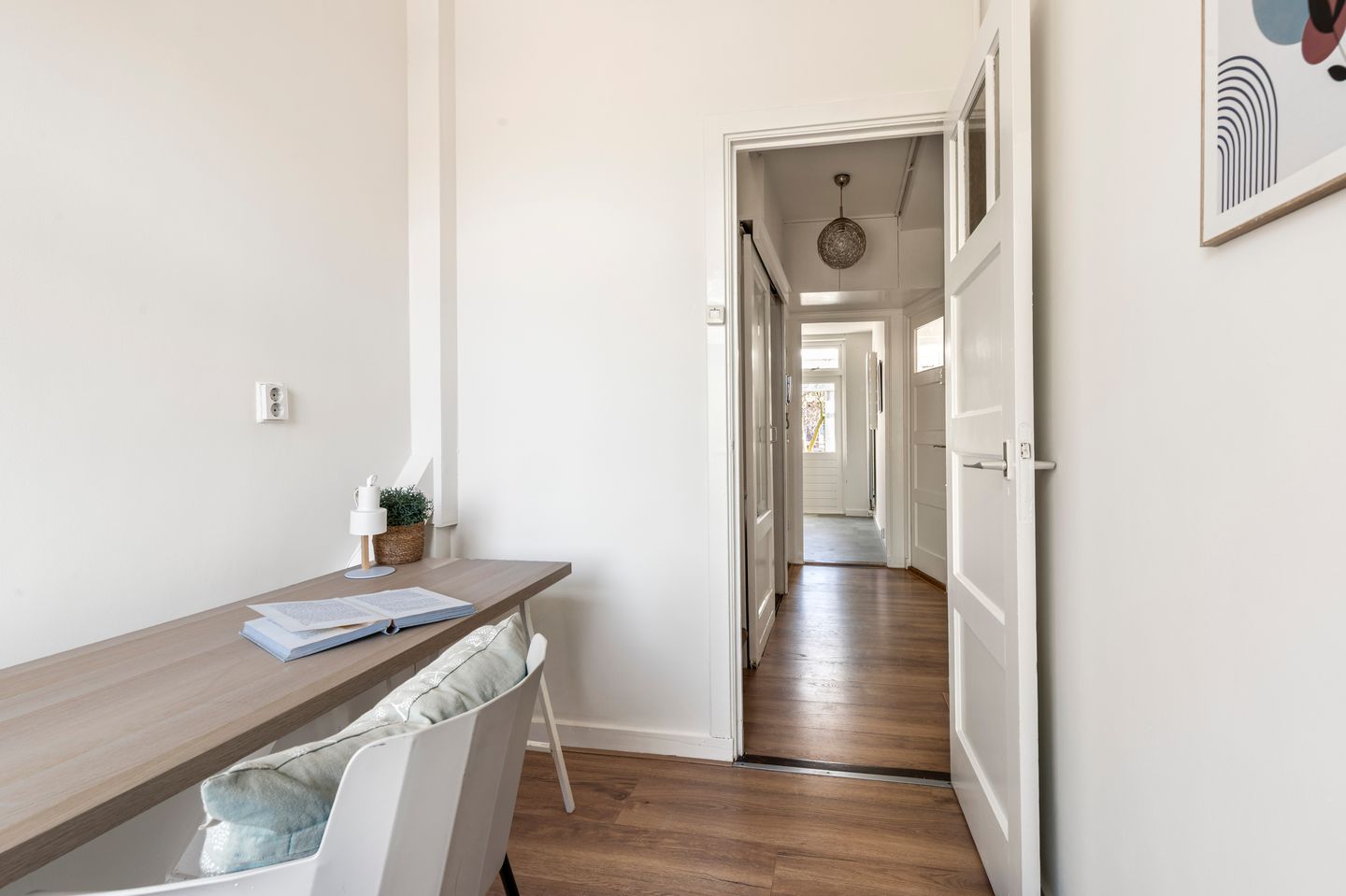 Photo 19 of Cremerstraat 61