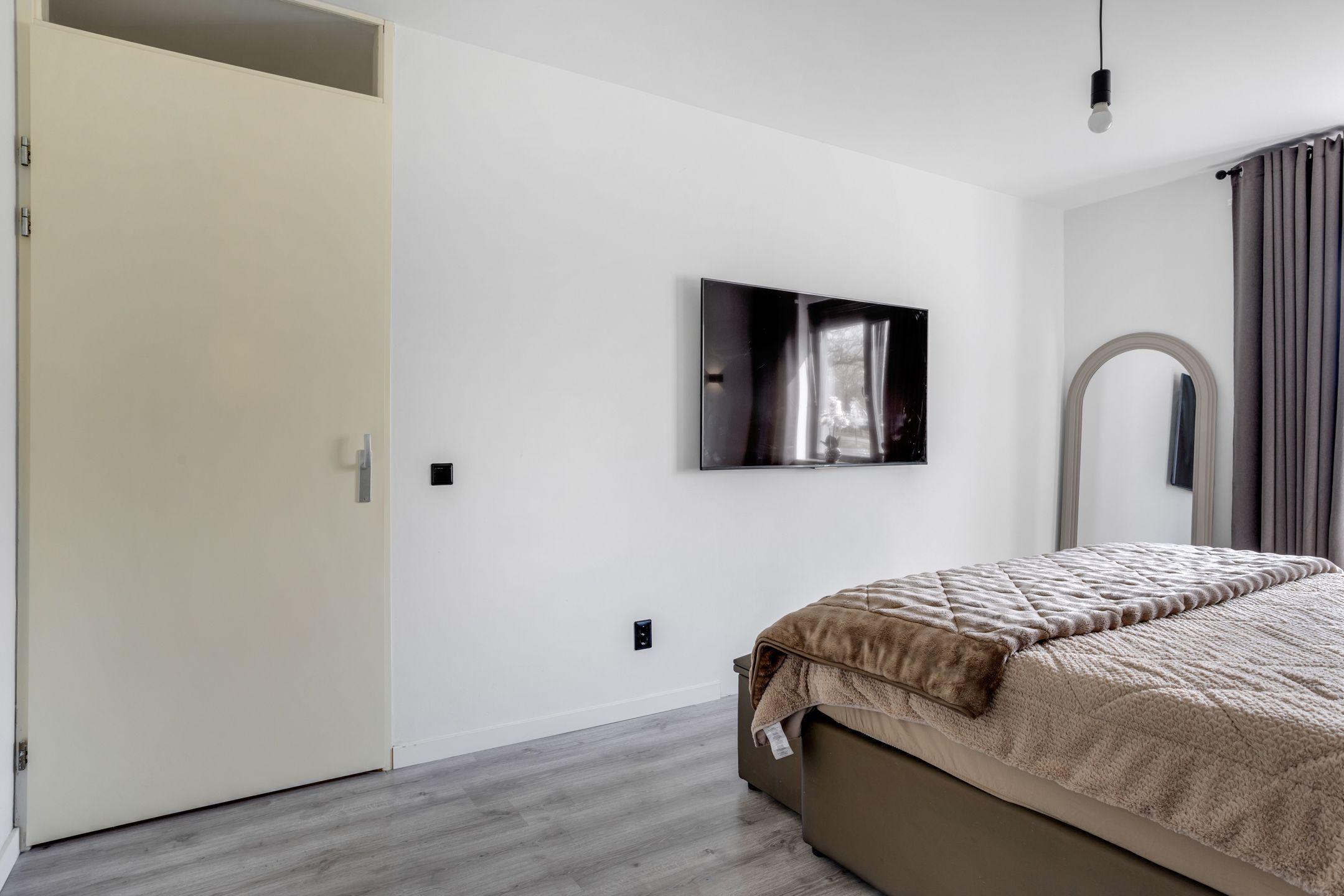 Foto 15 van Grasjuffer 142