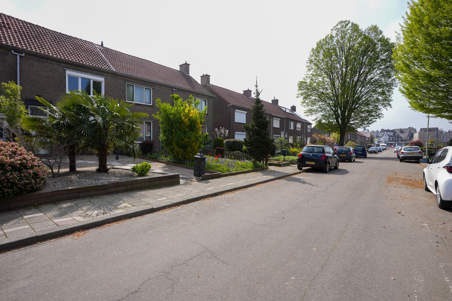 Photo 35 of Antoniusstraat 38