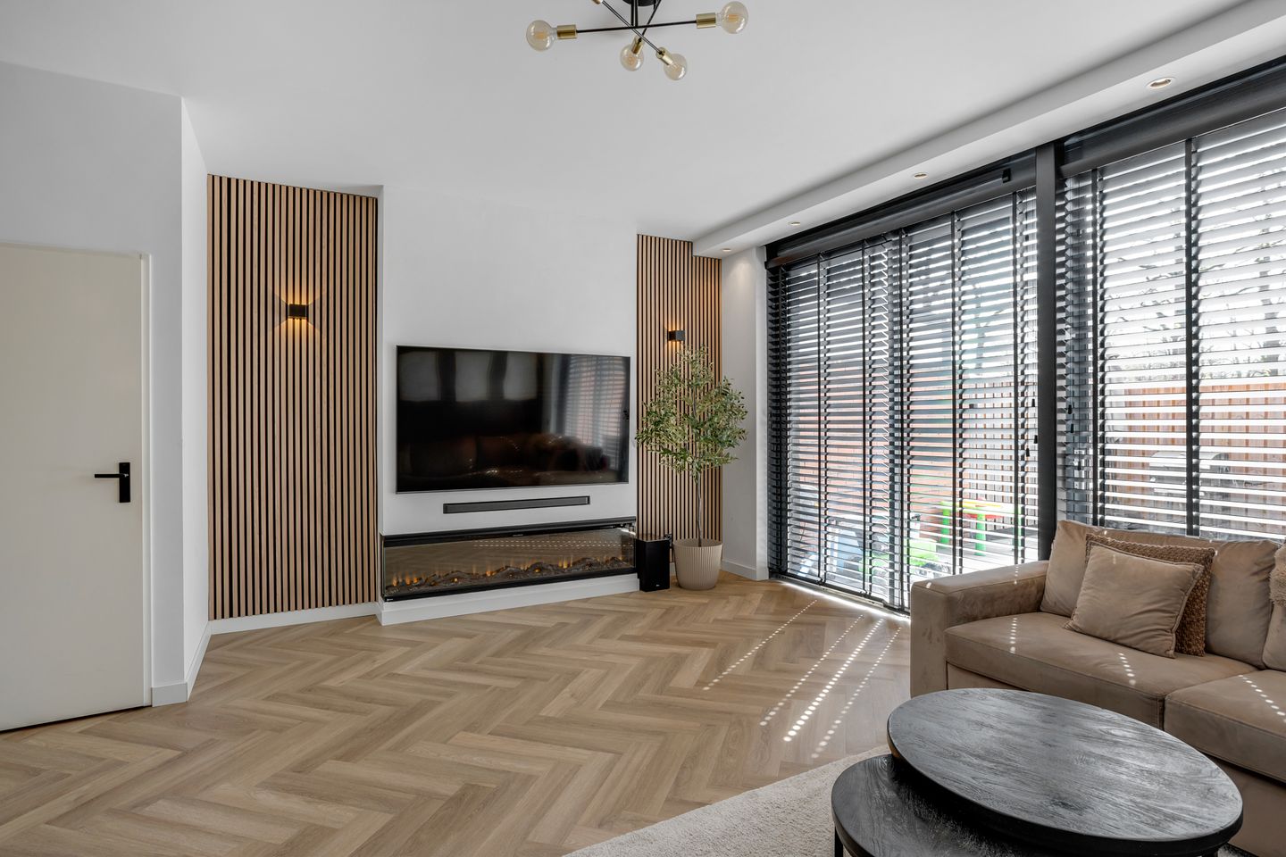 Foto 10 van Grasjuffer 142