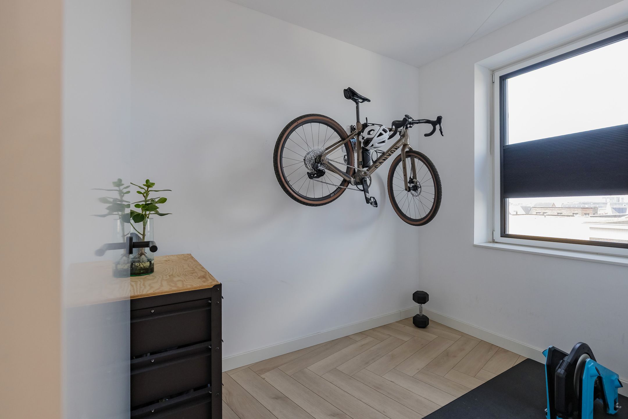 Foto 21 van Bik- en Arnoldkade 19-R