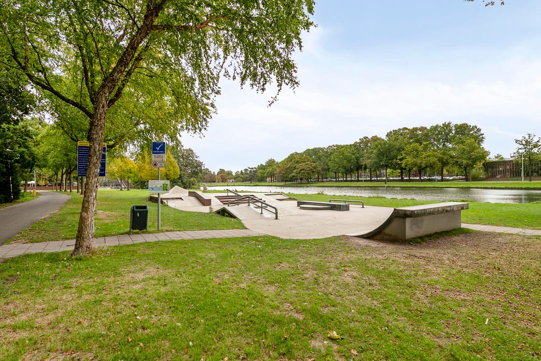 Photo 73 of Julianalaan 63