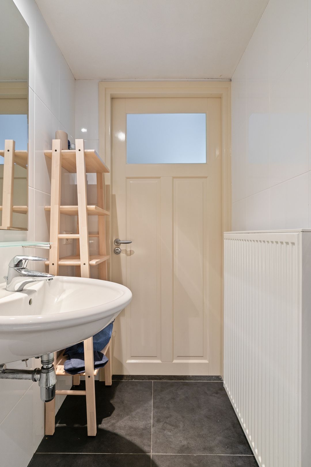 Photo 58 of Julianalaan 63