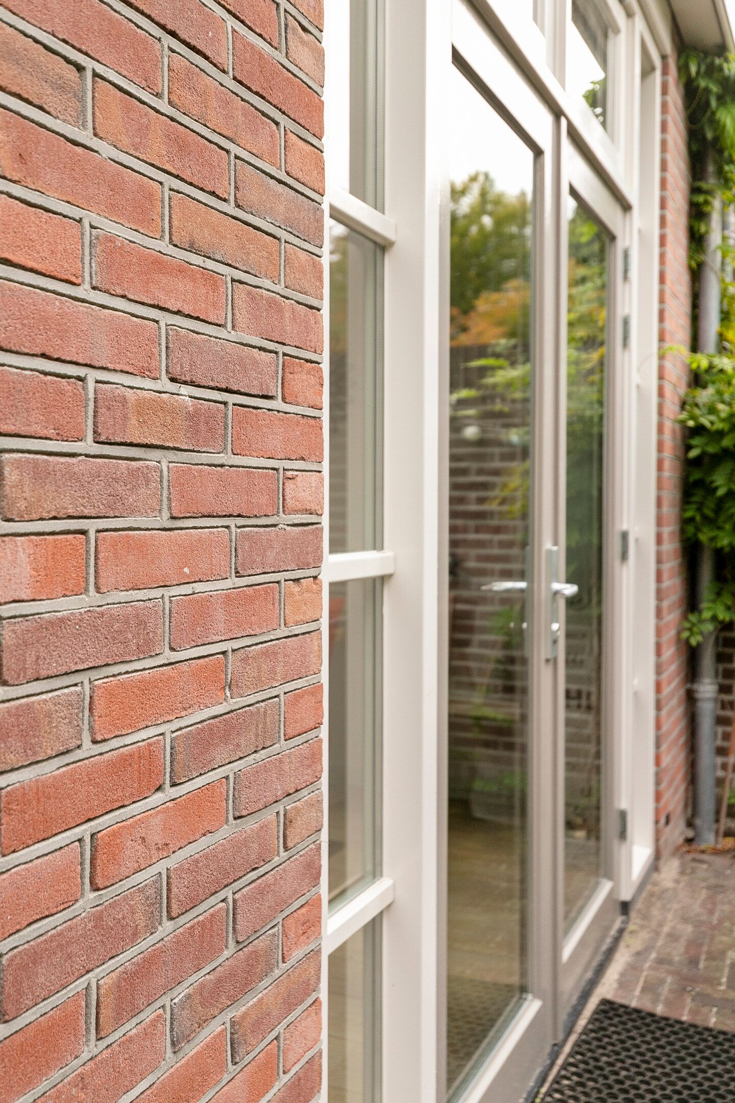 Photo 64 of Julianalaan 63