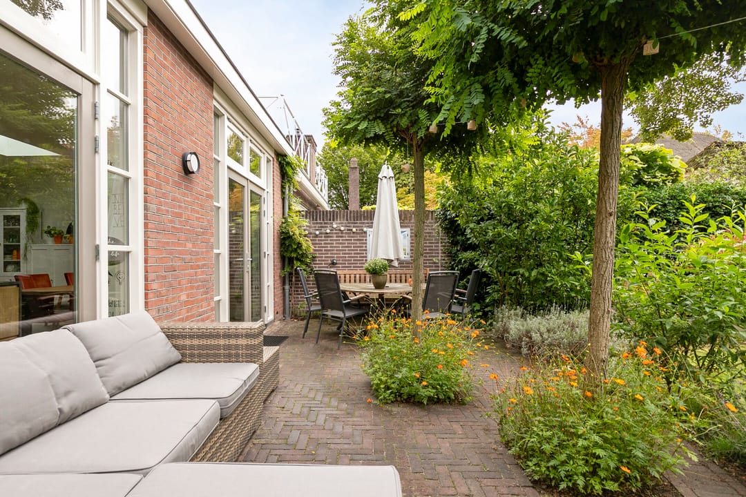 Photo 62 of Julianalaan 63