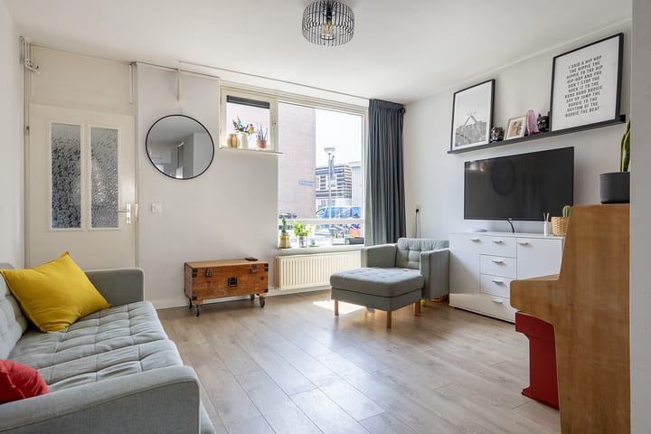 Foto 2 van van Harencarspelstraat 19