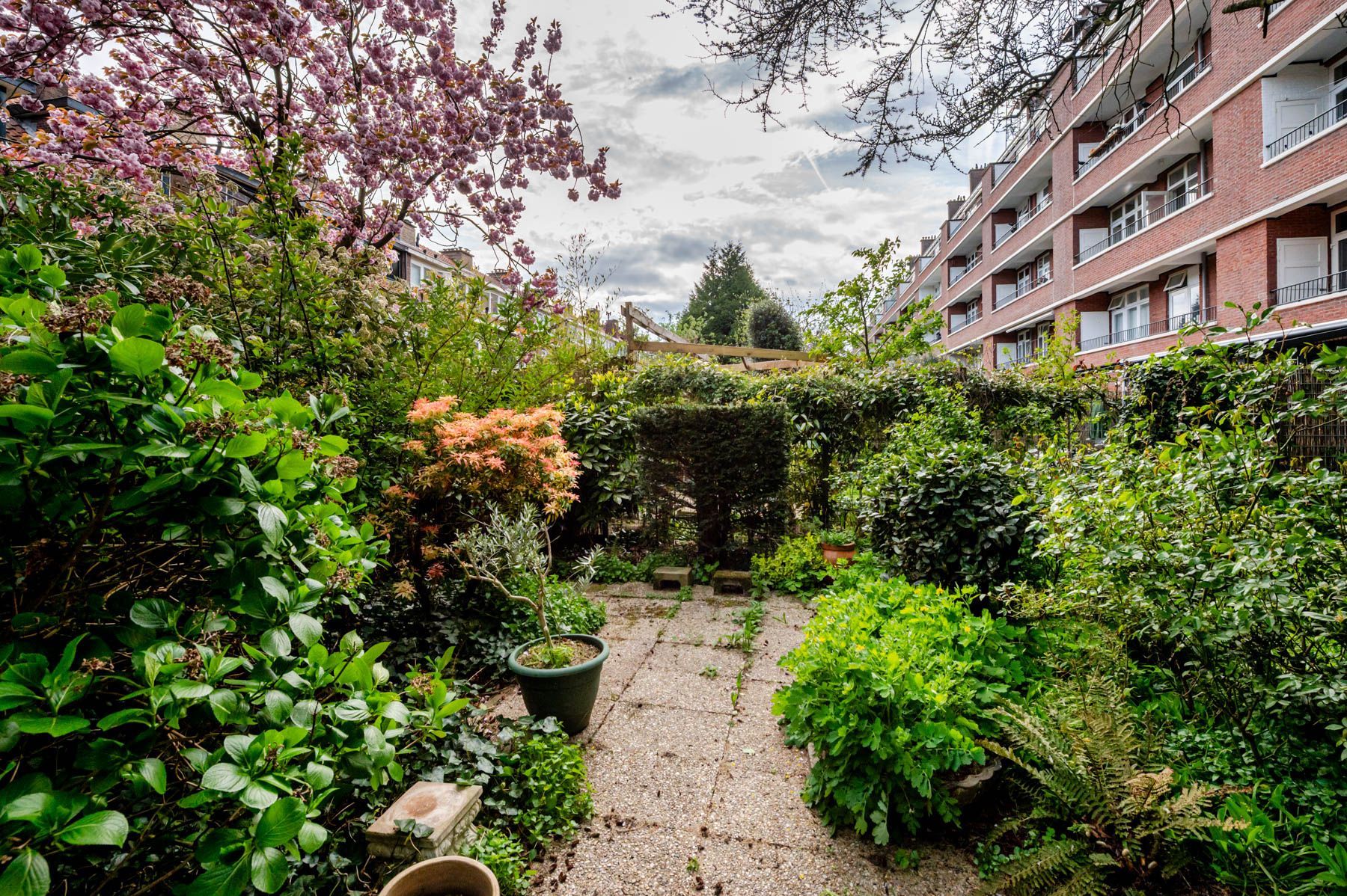 Foto 39 van Laan van Meerdervoort 1442