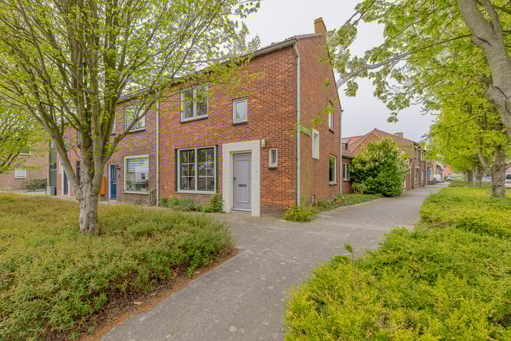 Foto 2 van Ds. van Wouwestraat 26