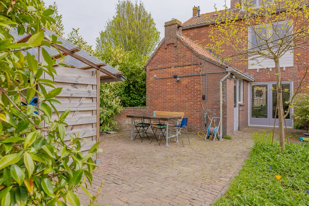 Foto 26 van Ds. van Wouwestraat 26