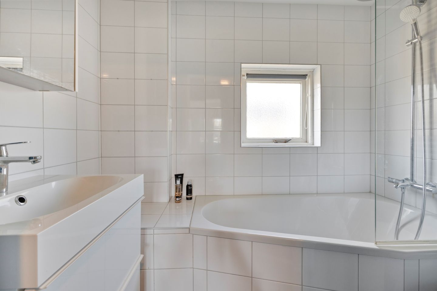 Foto 19 van van Berckenrodelaan 4