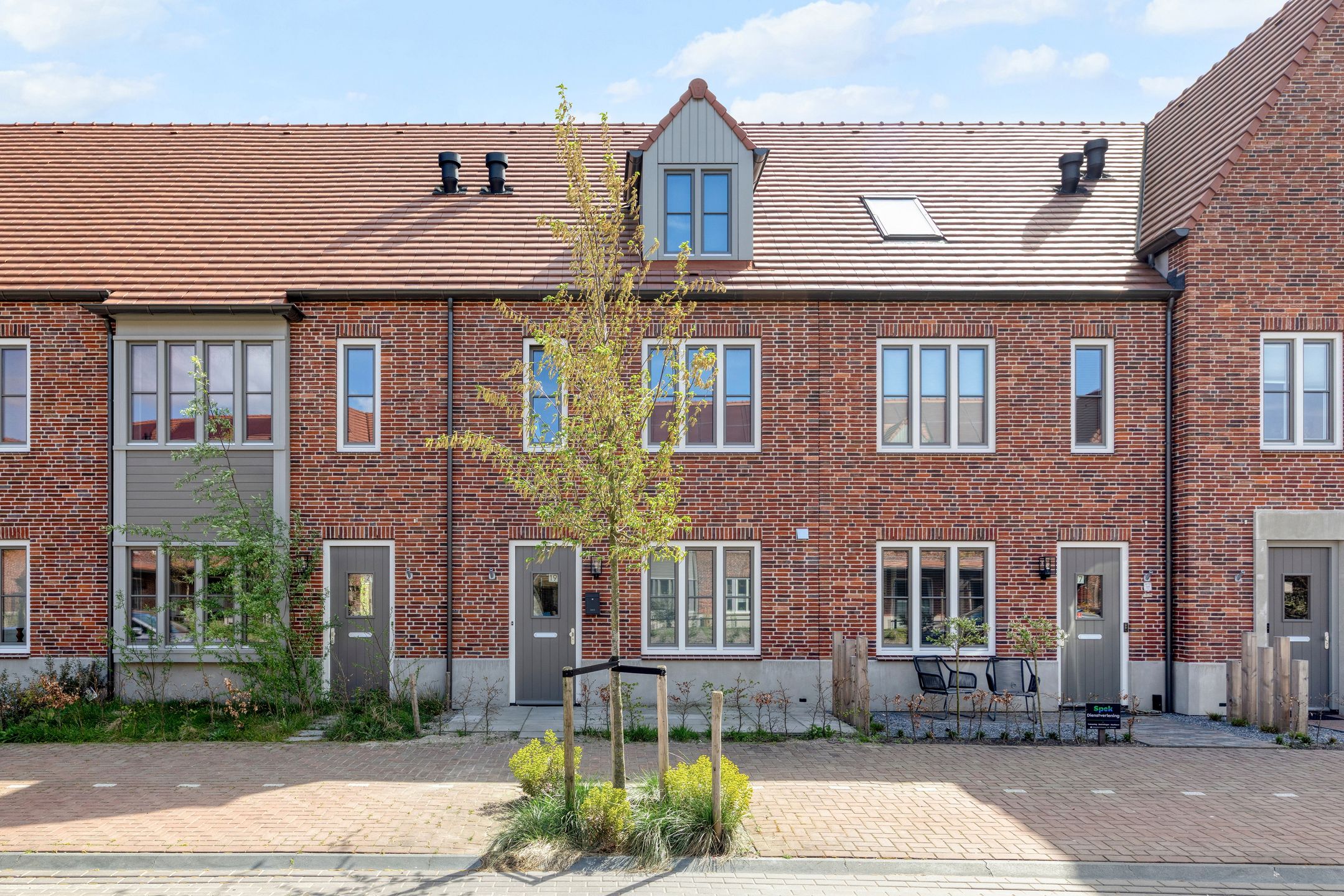 Notenhout 19 