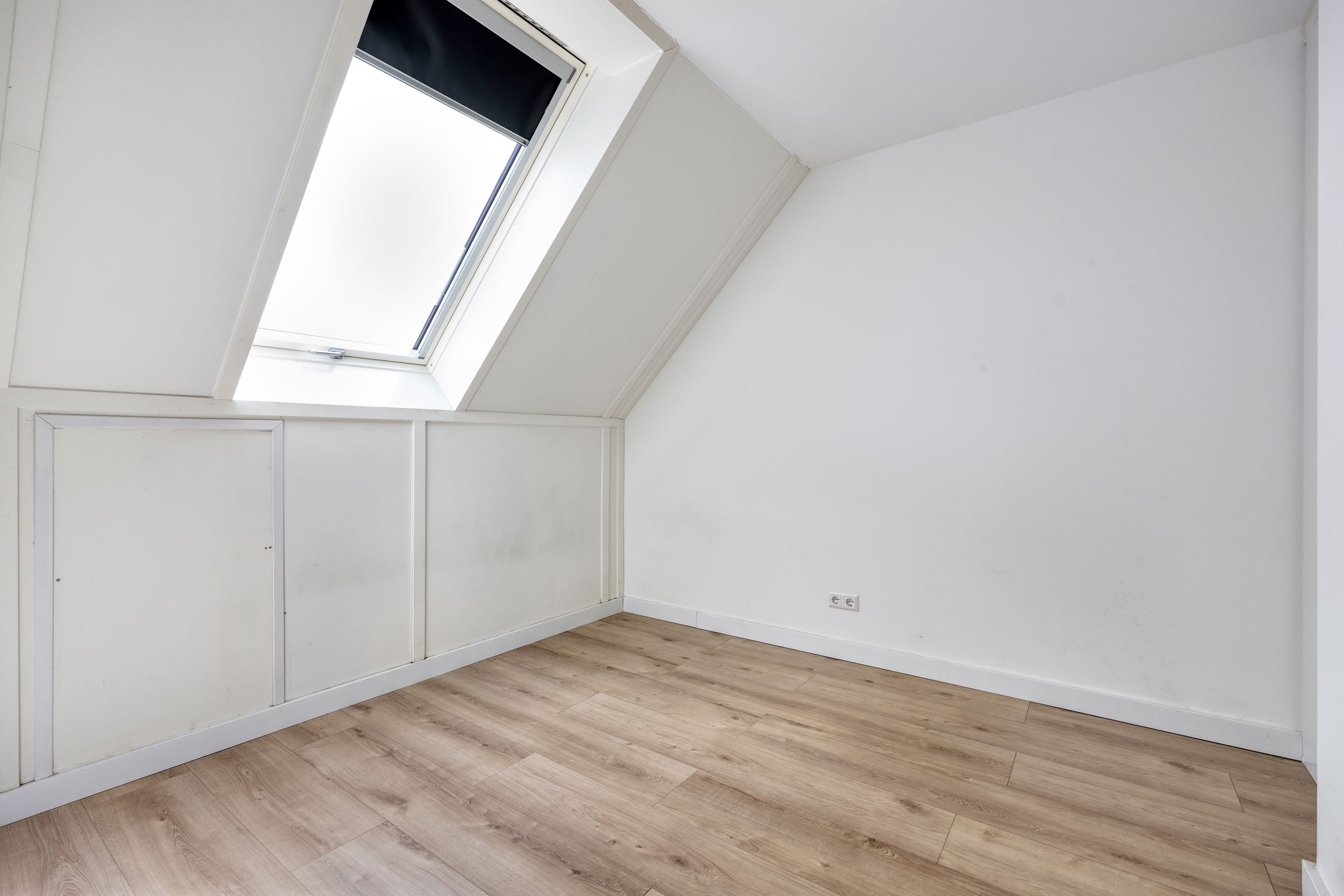 Foto 33 van Notenhout 19