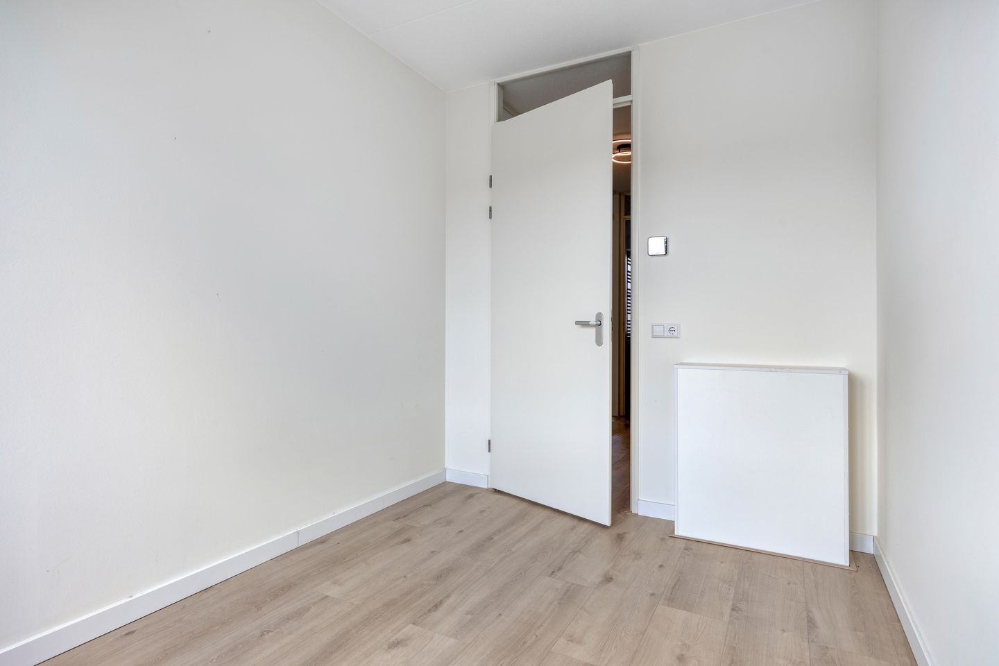 Foto 29 van Notenhout 19