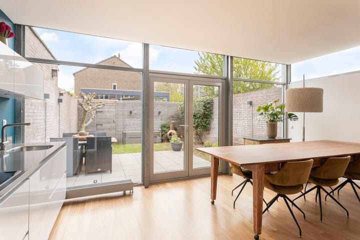 Photo 3 of 7 Januaristraat 31