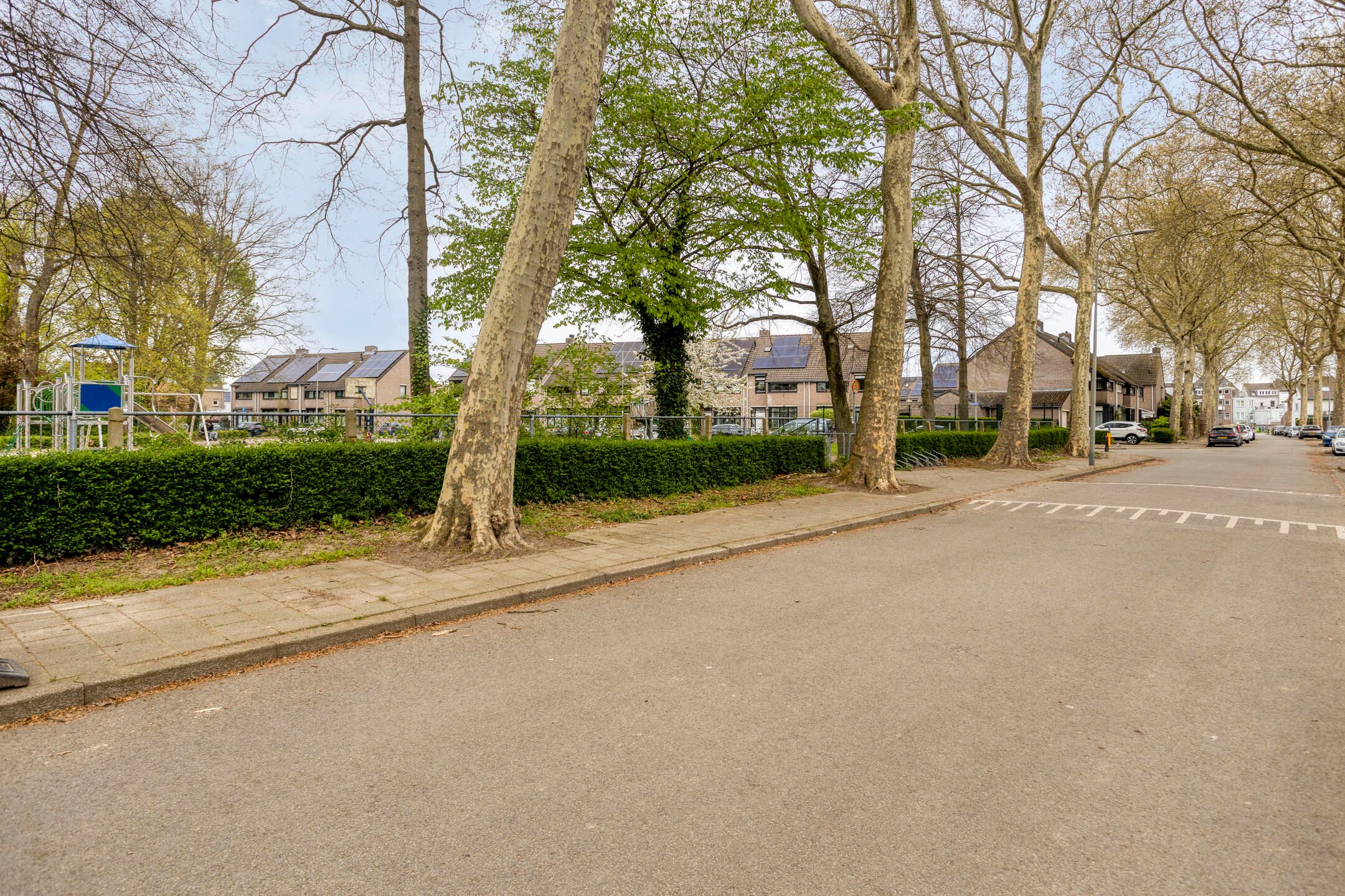 Photo 33 of 7 Januaristraat 31