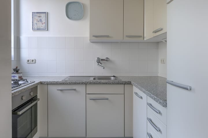 Tussenwoning te koop: Vredestraat 17, Heerlen