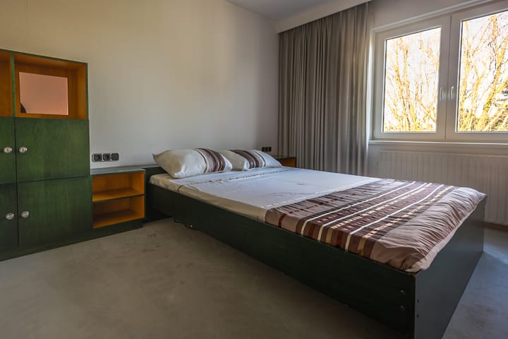 Tussenwoning te koop: Vredestraat 17, Heerlen