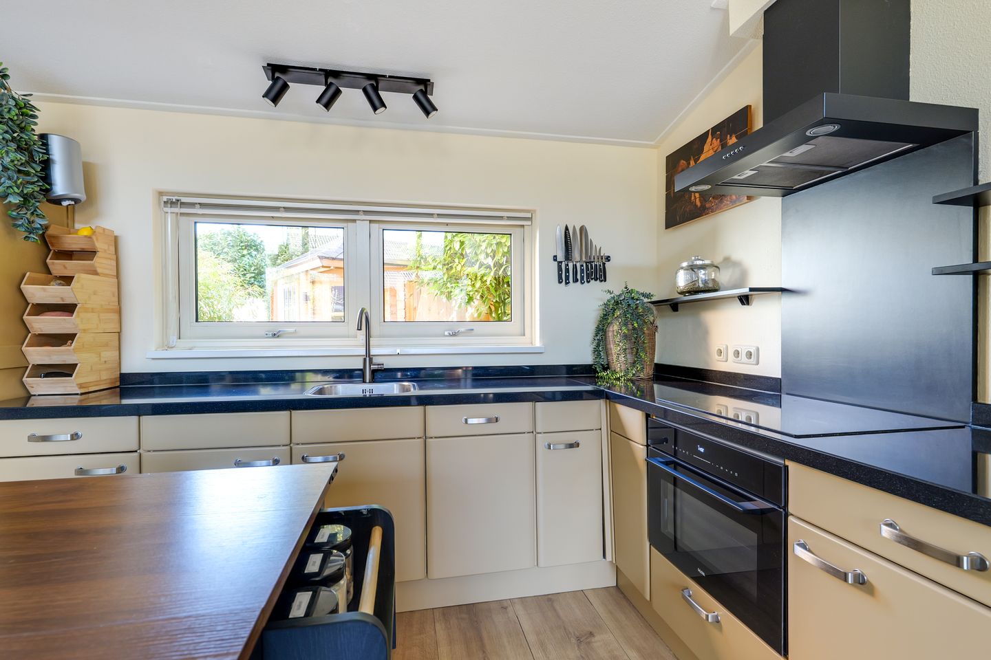 Foto 19 van Albast 21