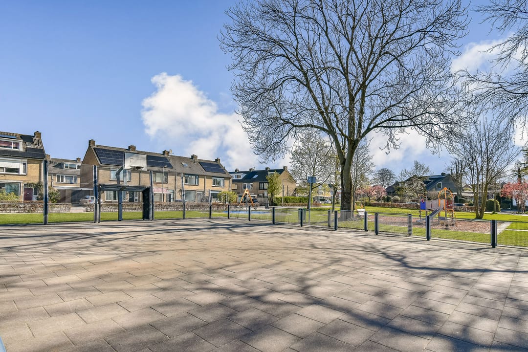 Foto 26 van Mesdagstraat 4