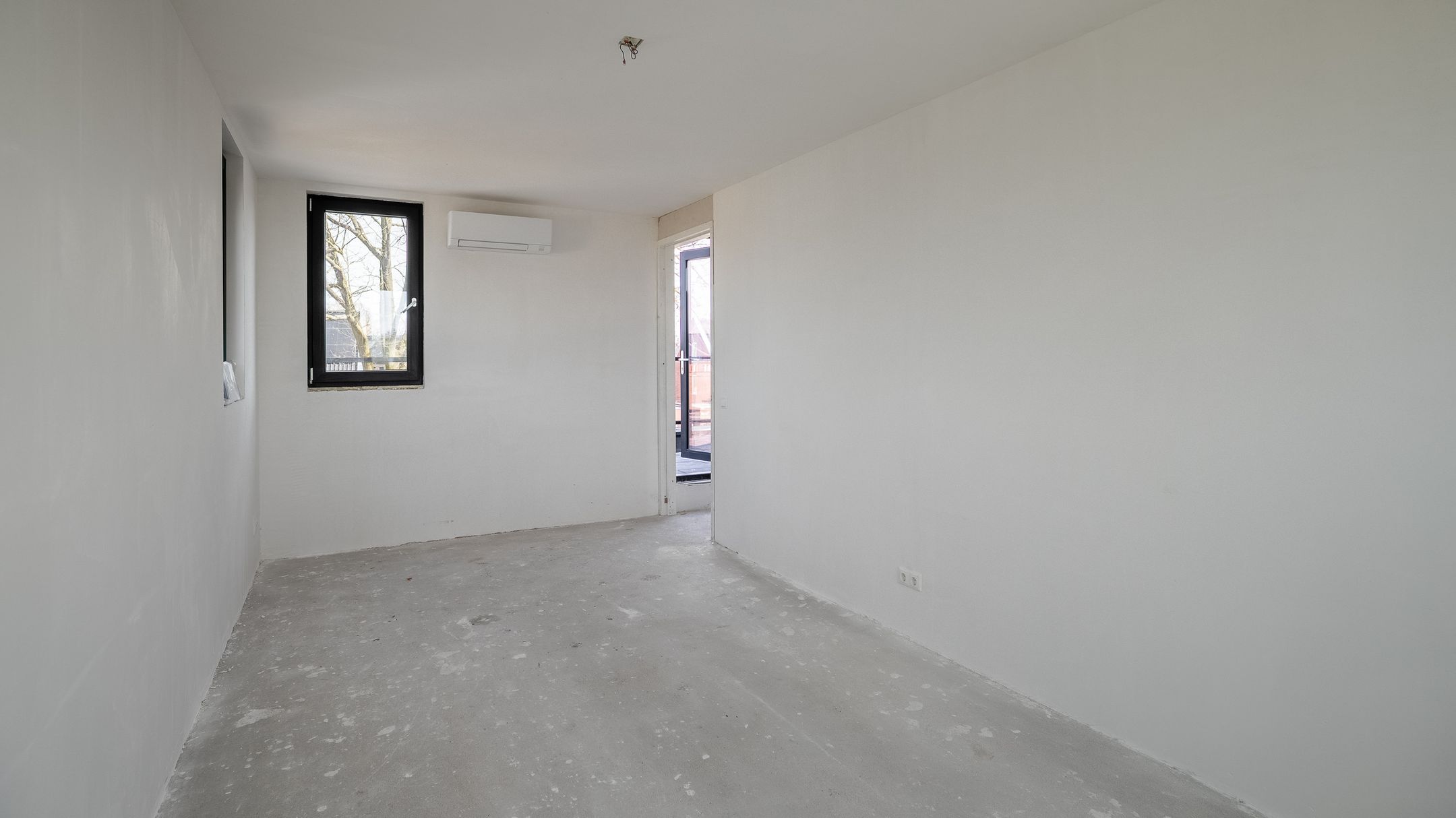 Foto 12 van Haven Noordzijde 87