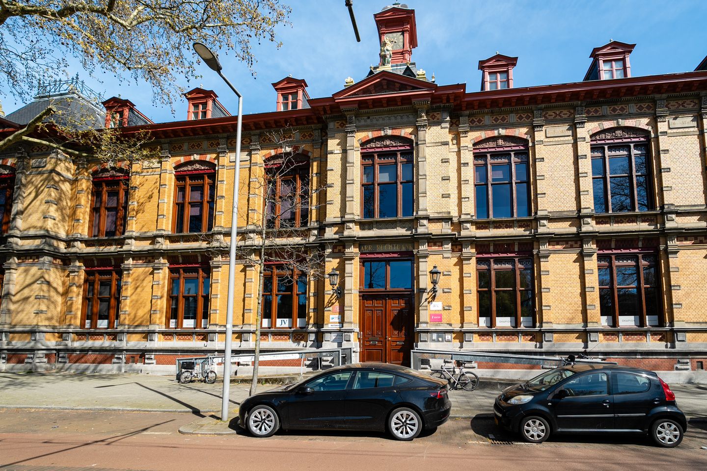 View photo 3 of Noordsingel 117