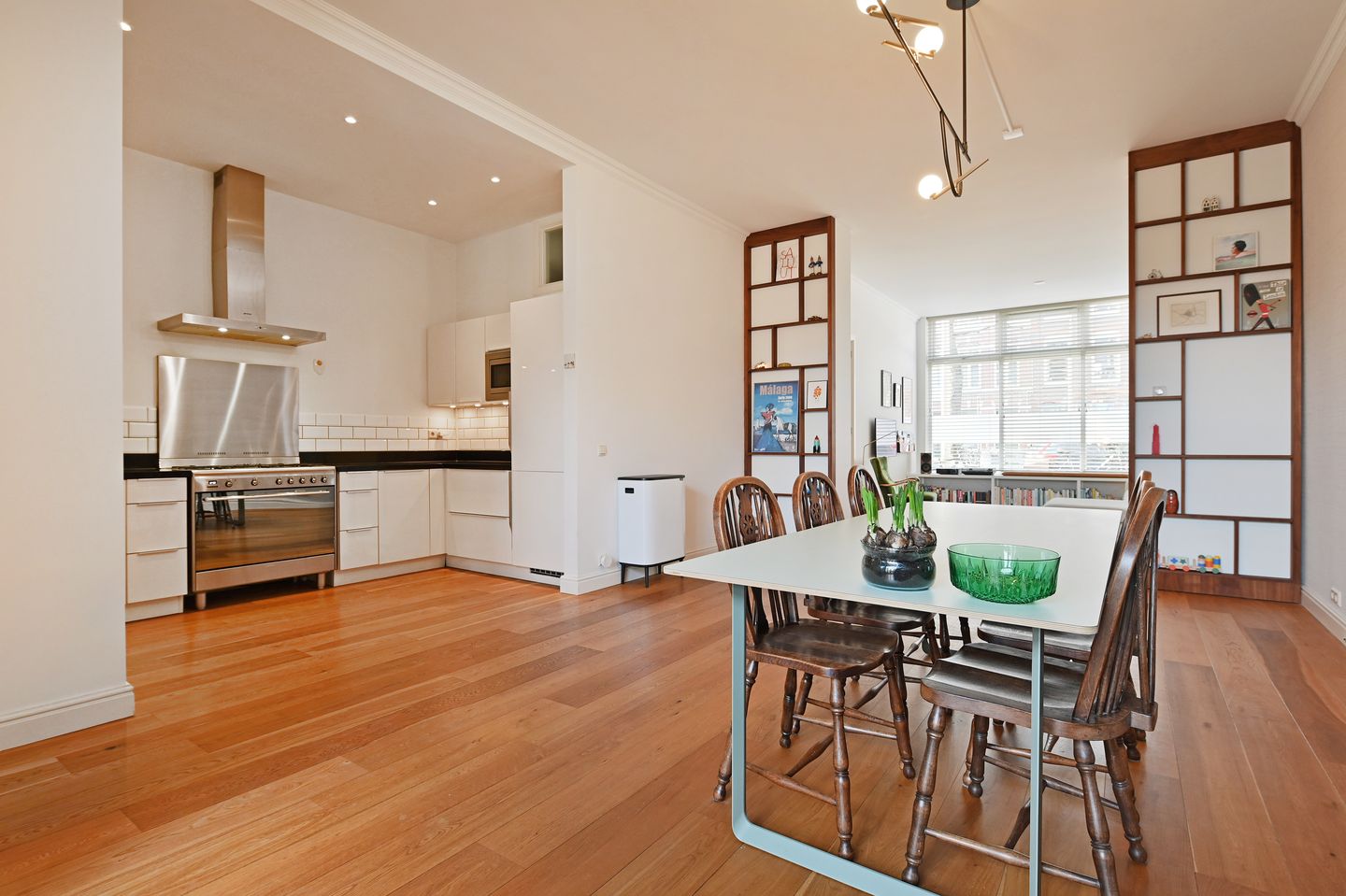 Foto 25 van Regentesselaan 210