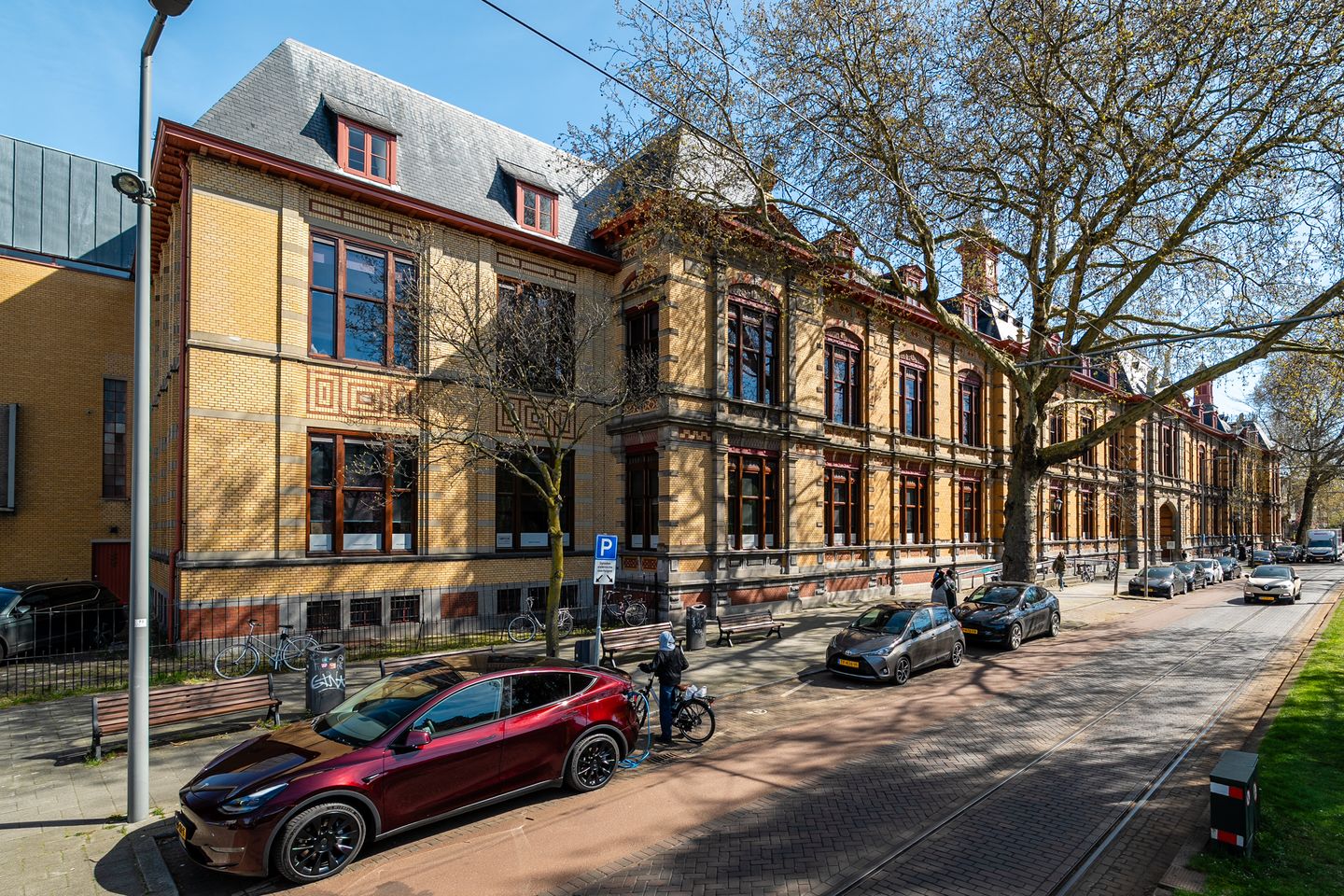 View photo 2 of Noordsingel 117