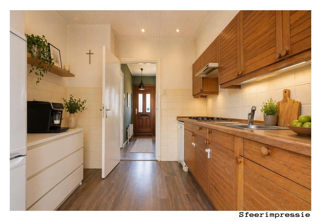 Photo 11 of Julianastraat 41