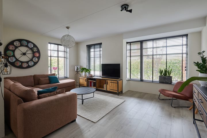 Foto 2 van Vederkruid 1