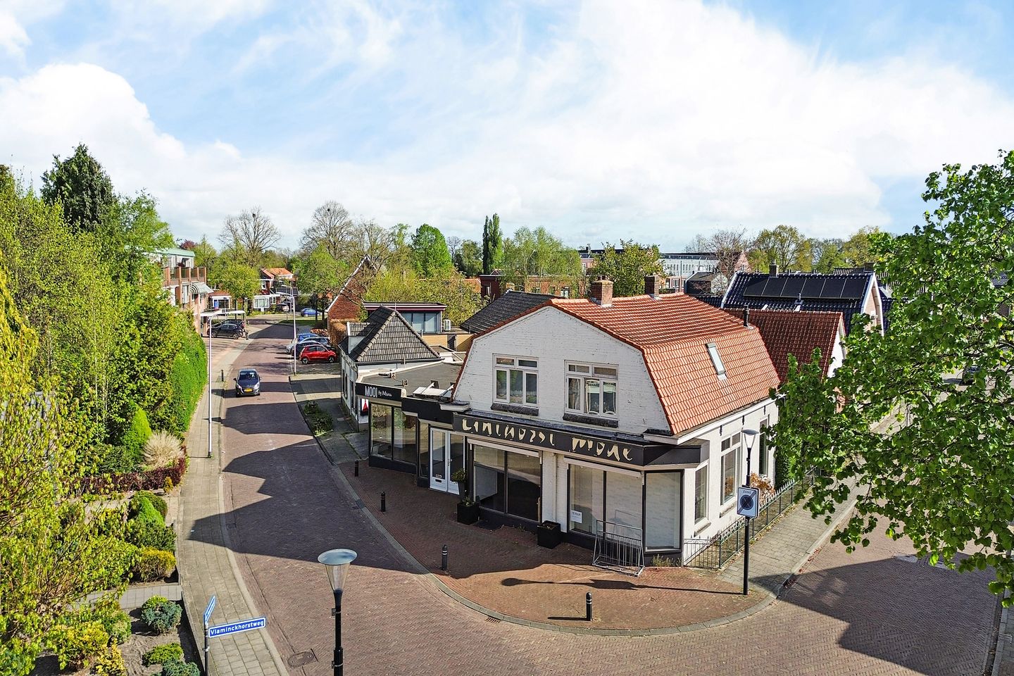 Bekijk foto 3 van de Haarstraat 2