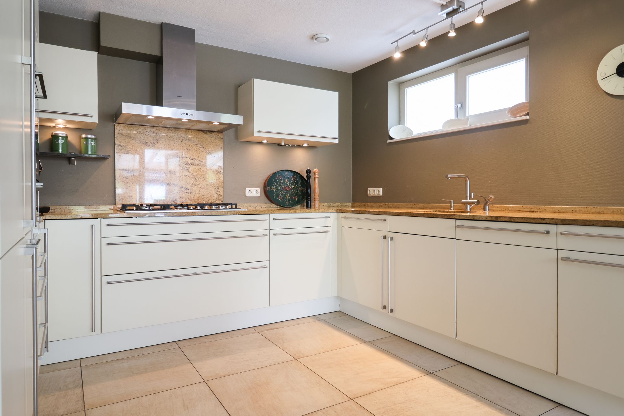 Foto 24 van Offemar 20