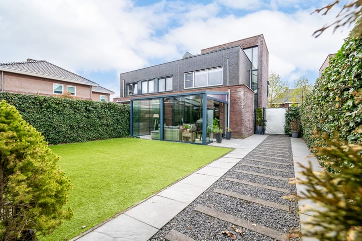 Photo 4 of Landbouwlaan 91
