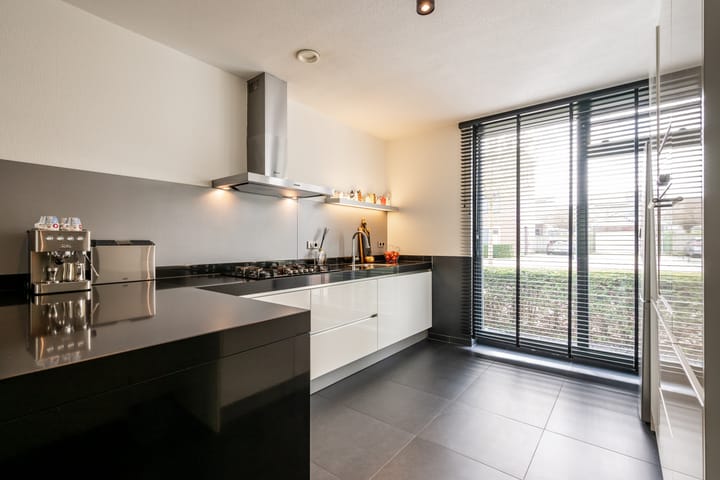 Photo 3 of Landbouwlaan 91