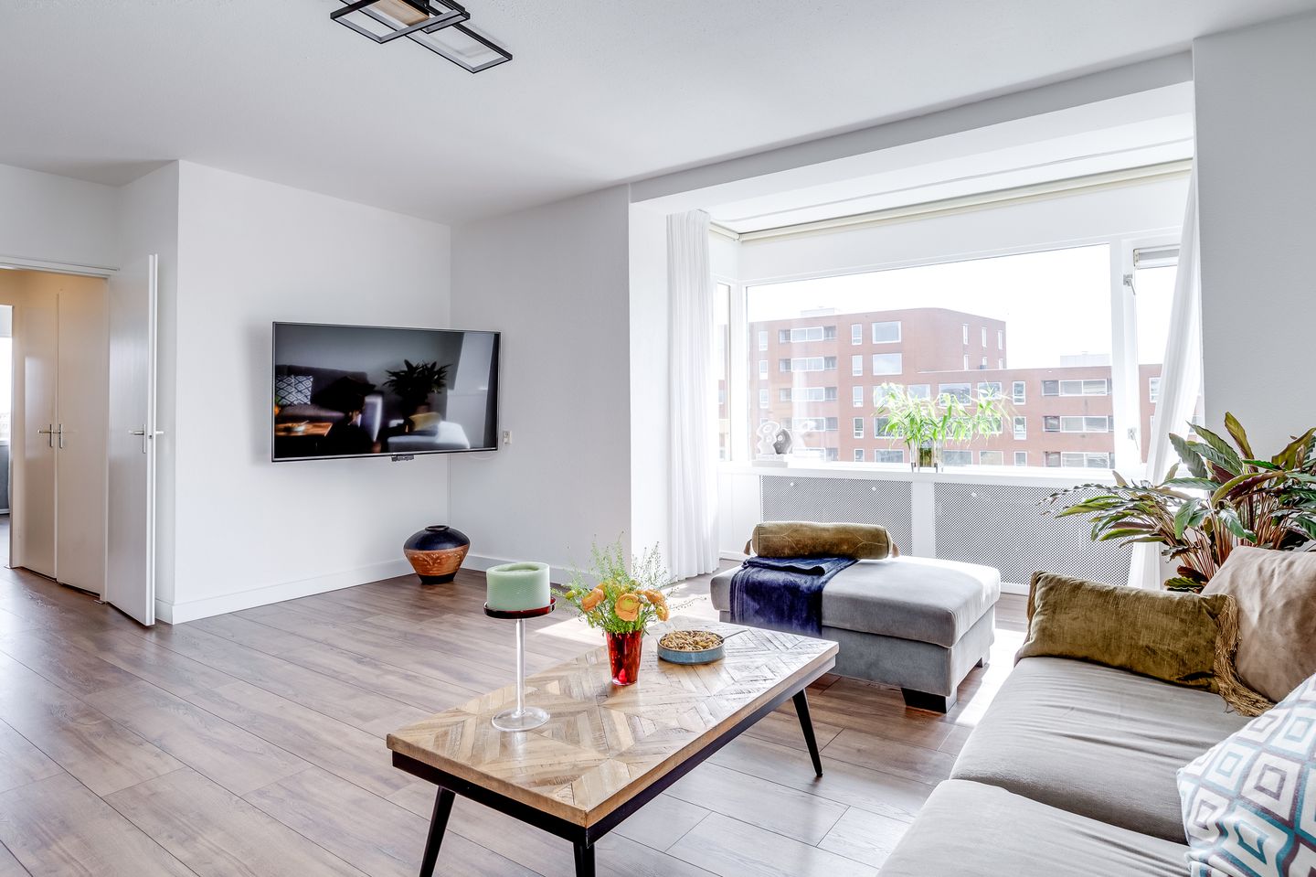 Photo 10 of De Vooysplantsoen 39