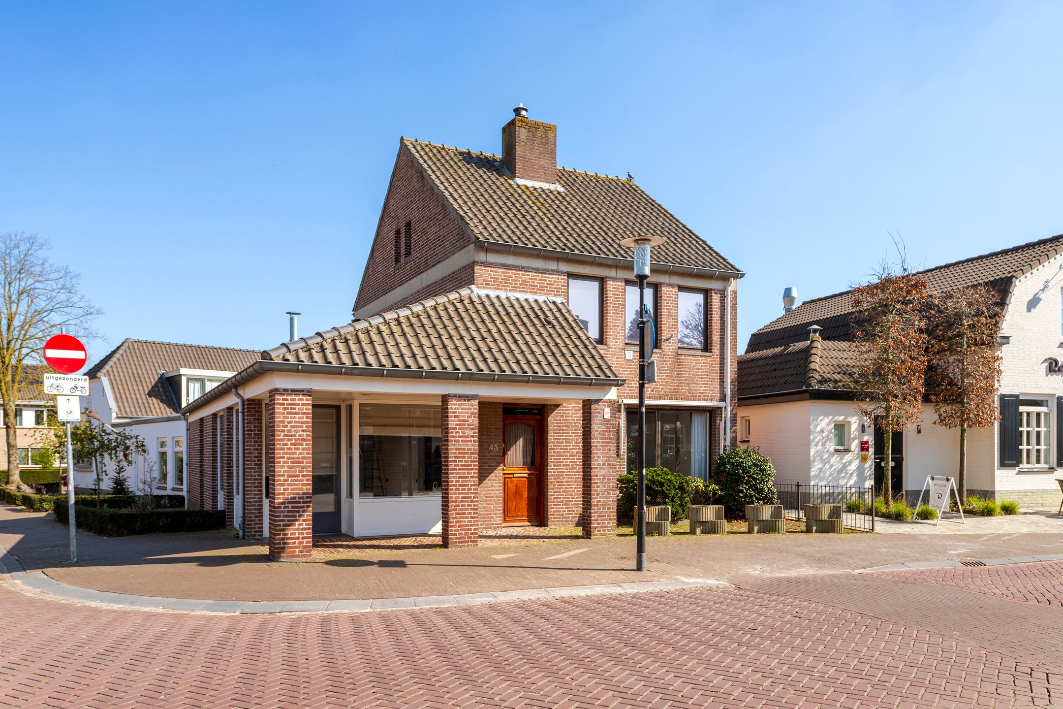 Kerkstraat 43 