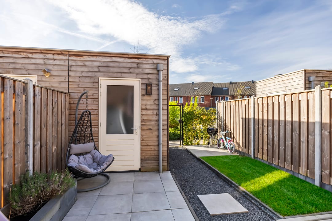 Foto 8 van Suzanna van Oostdijkstraat 17